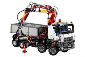 Lego 42043 Technic Мерседес Бенц Арокс 3245