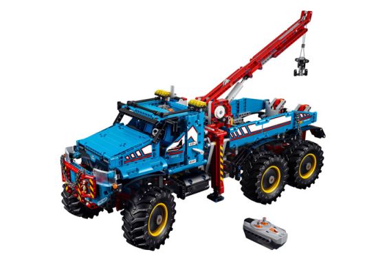 Lego 42070 Technic Аварийный внедорожник 6х6