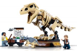 Lego 76940 Jurassic World Скелет тираннозавра на выставке