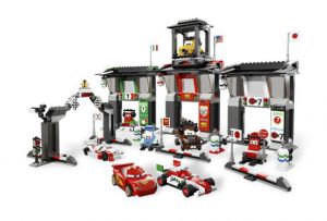 Lego 8679 Cars Токийская гоночная трасса (Лего Тачки 2)