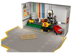 Lego 5005358 Фабрика минифигурок